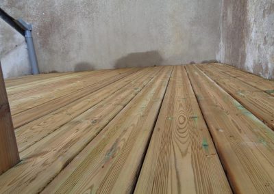 ID Travaux - Terrasse suspendue en bois Pornichet